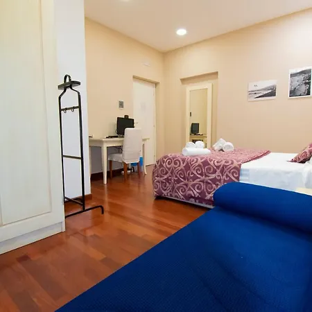 Casual Cairoli Pensjonat 3*