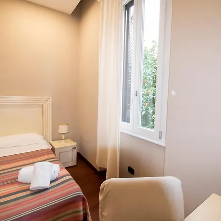 Casual Cairoli Vendégház 3*