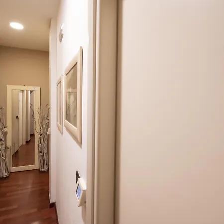 בית הארחה Casual Cairoli 3*