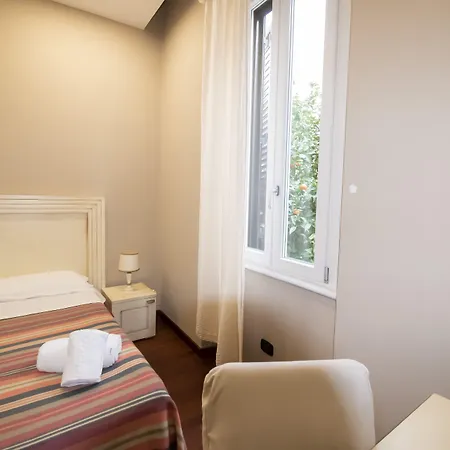 Casual Cairoli Vendégház 3*